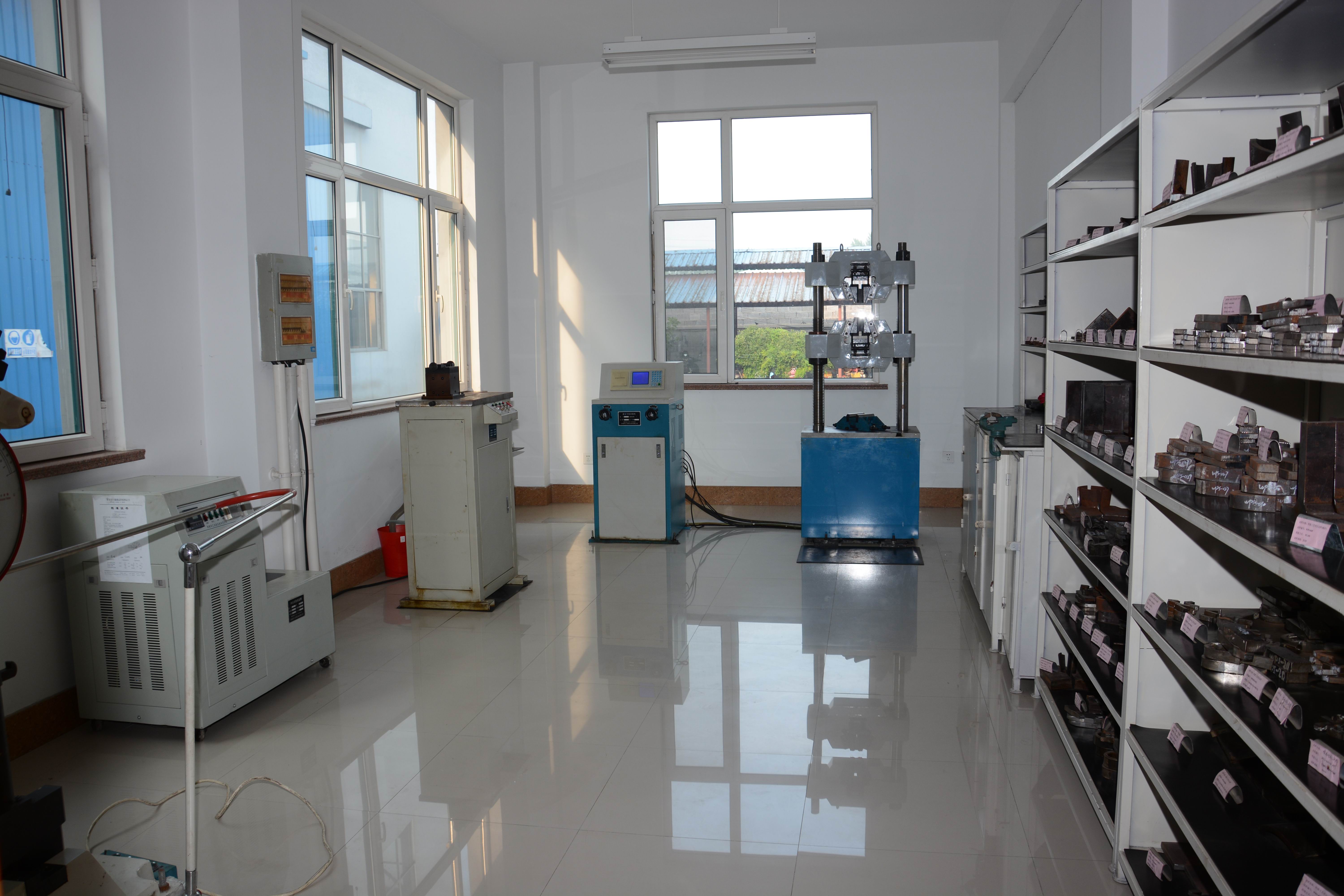 物理實(shí)驗室