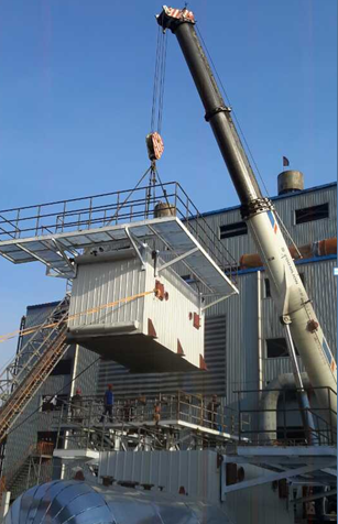 礦熱爐一號(hào)箱體吊裝 礦熱爐一號(hào)箱體吊裝