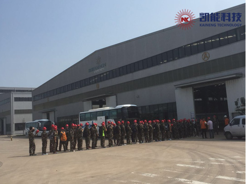 車間參觀 中國石油大學師生來訪 車間參觀 中國石油大學師生來訪